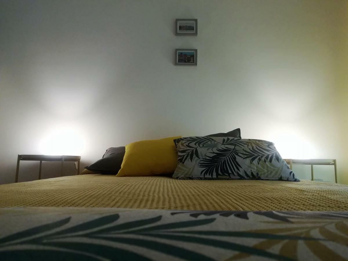 Apeadeiro Do Mar 2 Apartment Sao Felix da Marinha ภายนอก รูปภาพ